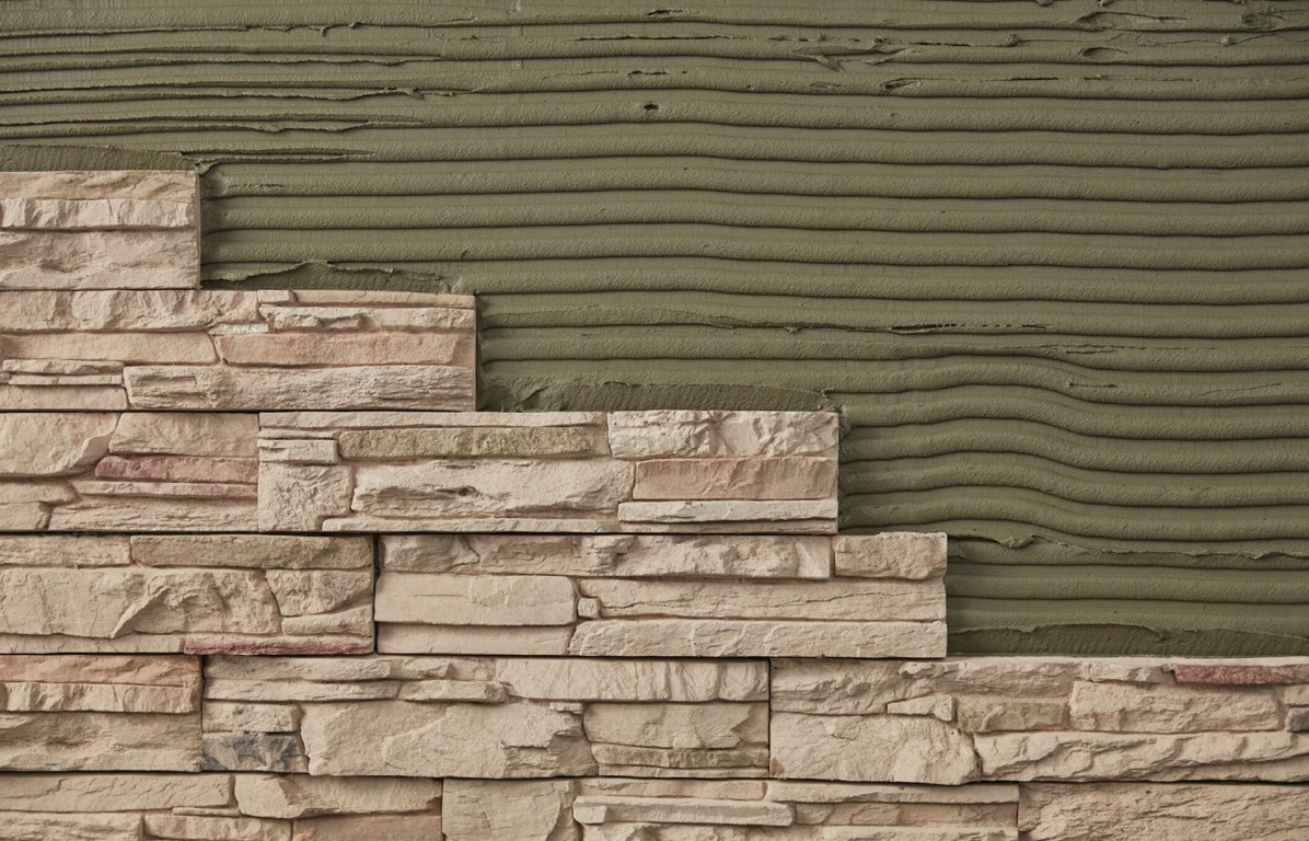 Stone Veneer Siding & Installation by professional masonry contractors in Fort Wayne, Indiana